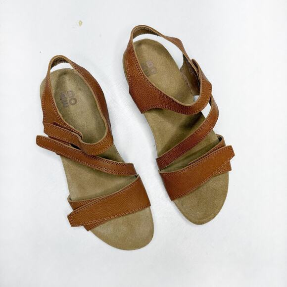 ABEO Oasis Sandals - Picture 1 of 4